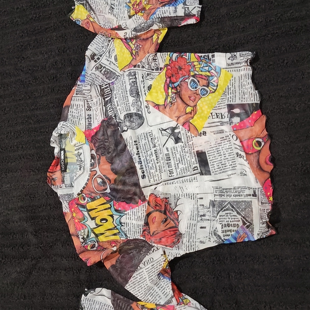 Medium, Fashion Nova, Mesh, comic strip long sleeve
